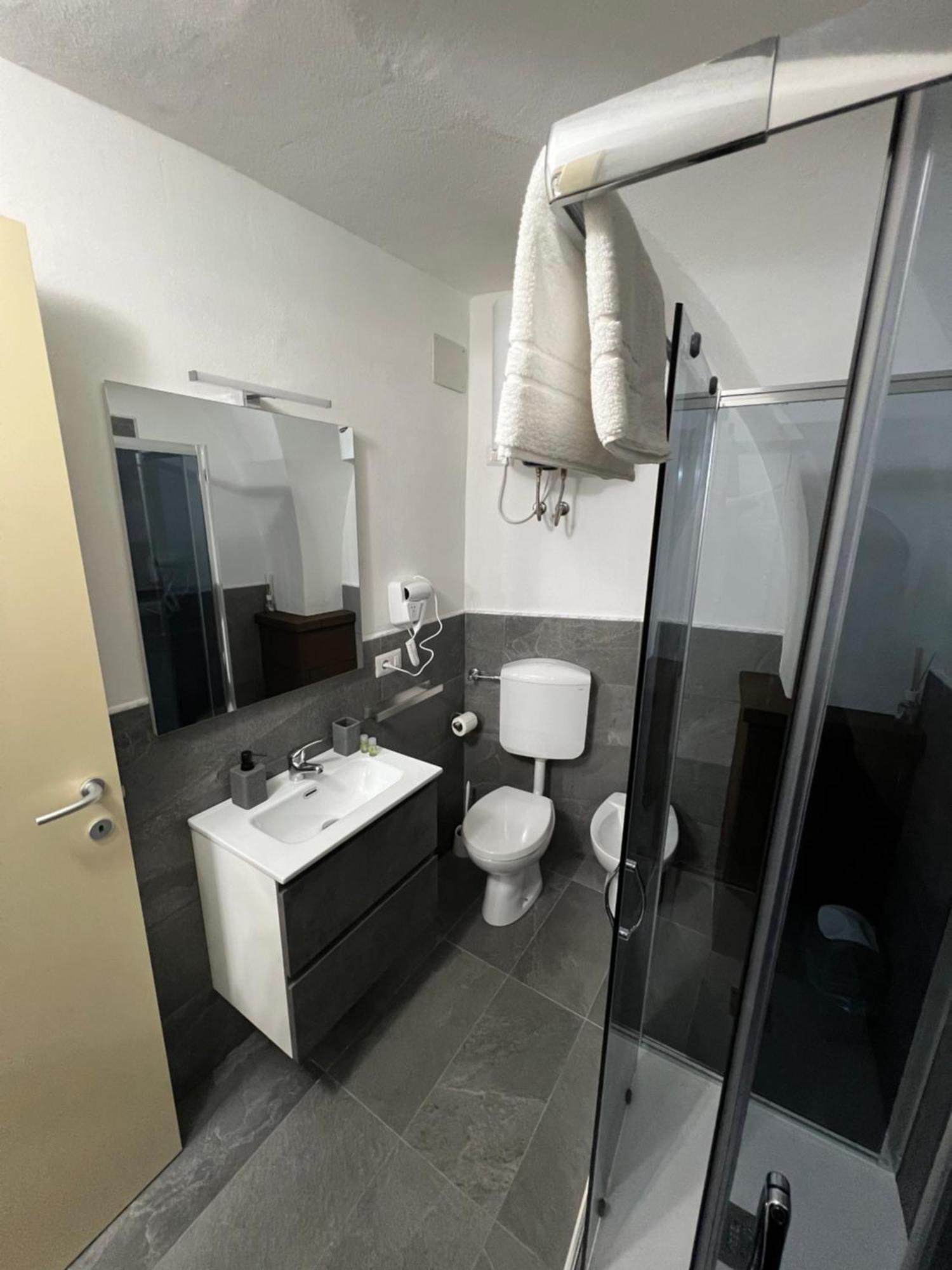 Station Rooms37 Sassari Exterior photo