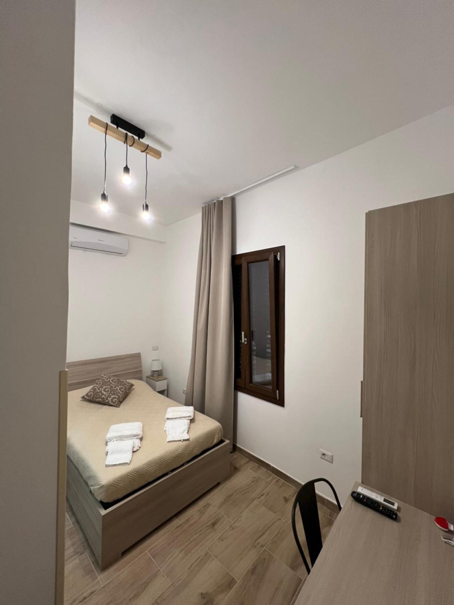 Station Rooms37 Sassari Exterior photo