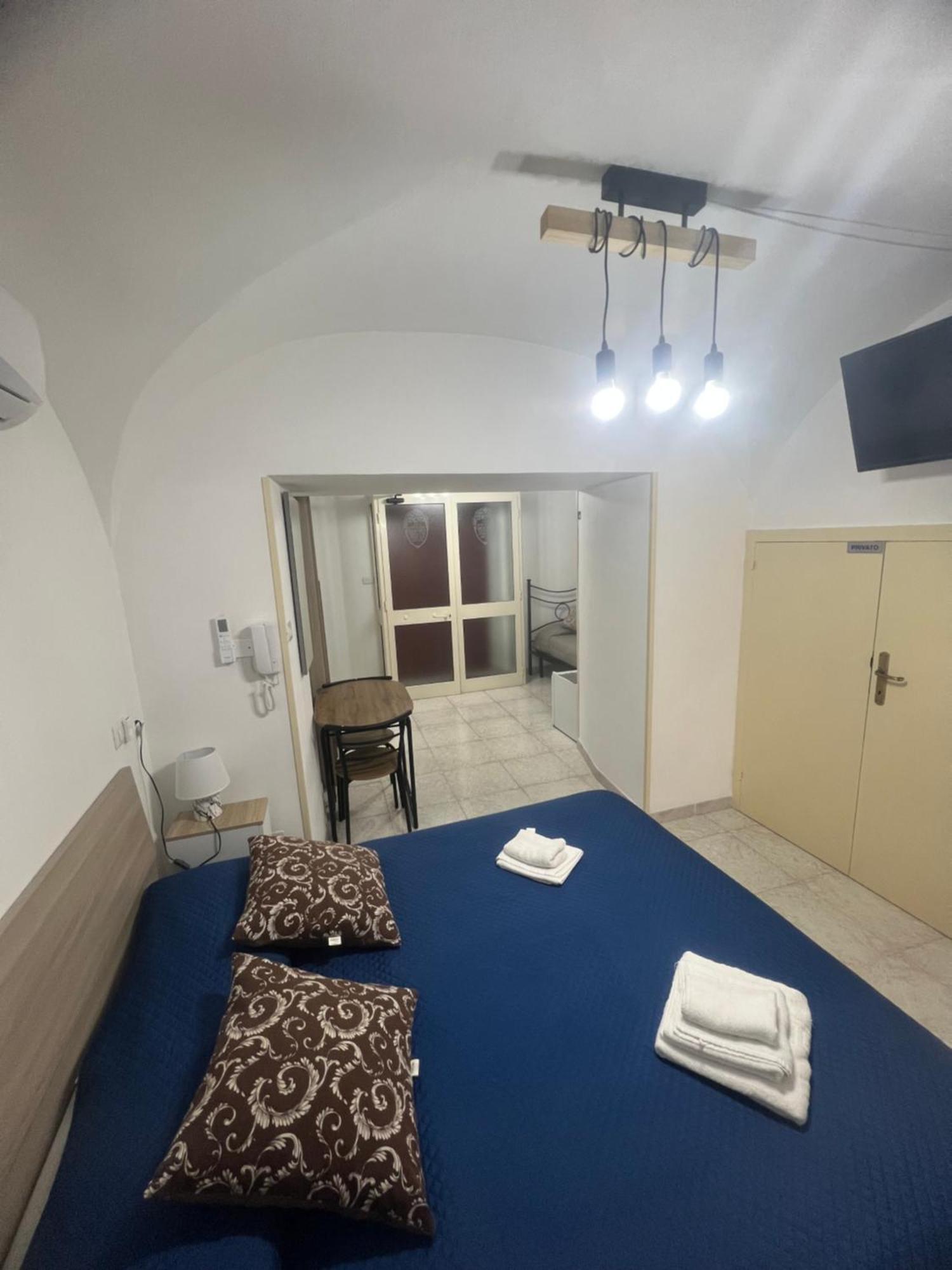 Station Rooms37 Sassari Exterior photo